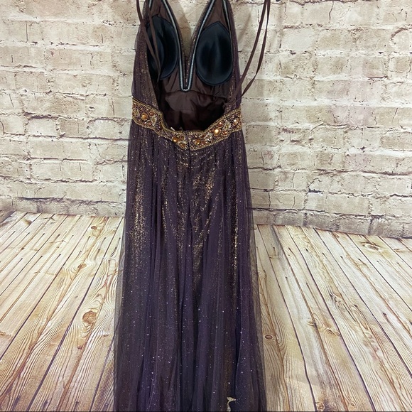 Shimmer by Bari Jay sparks halter prom homecoming dress size 2 - Picture 8 of 12